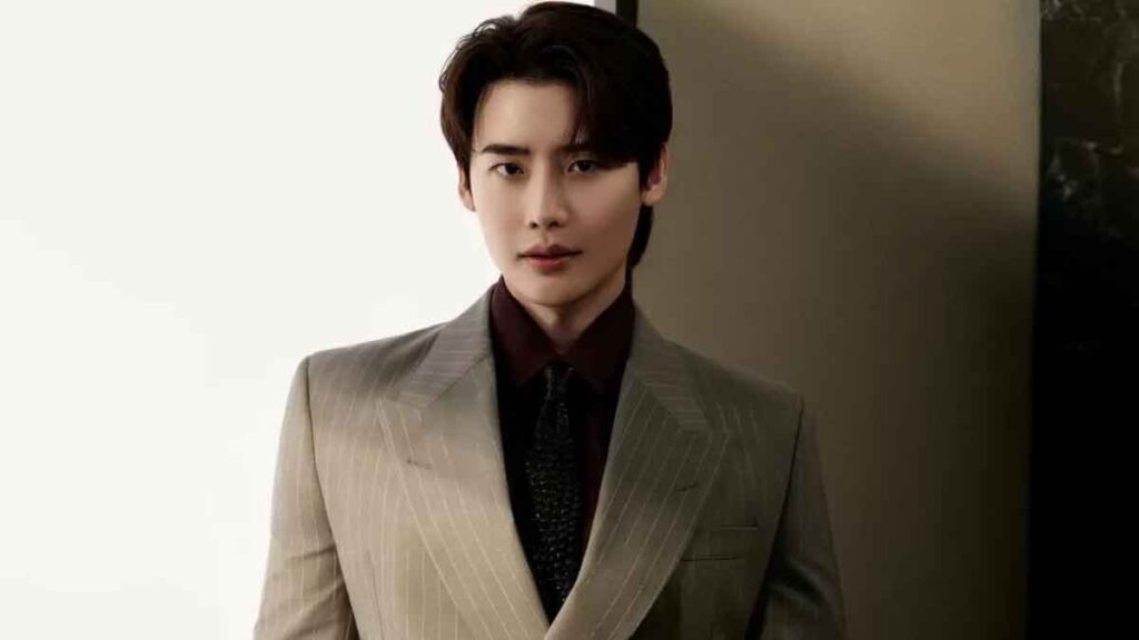 lee jong suk shows