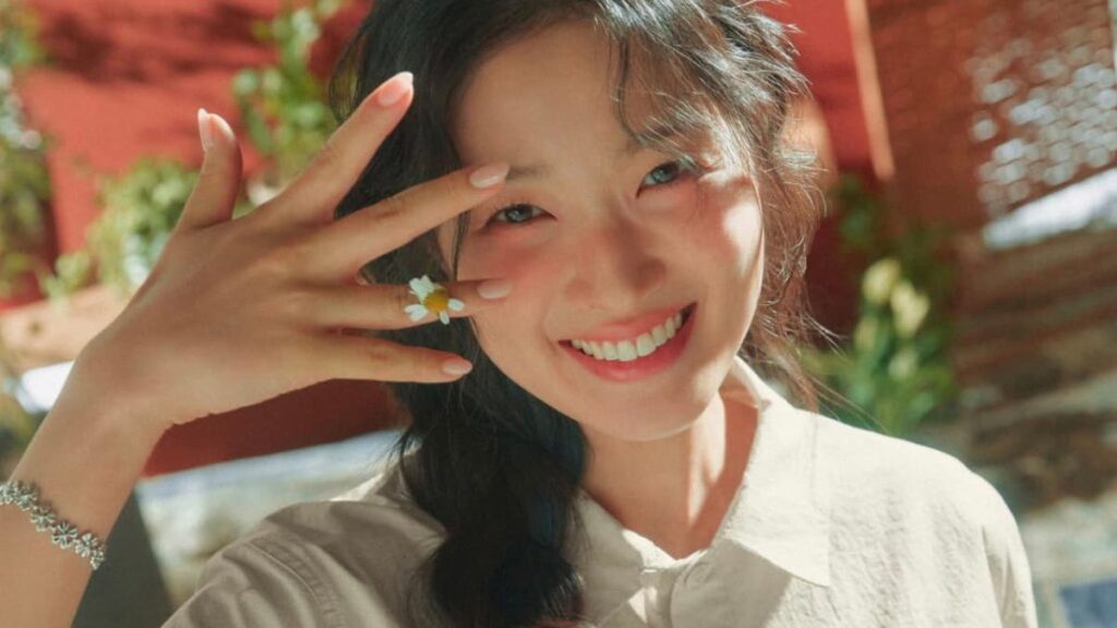 tv shows with kim hye yoon, km chart awards