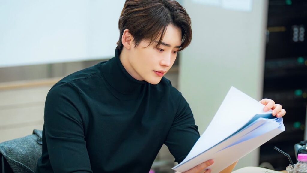 lee jong suk new drama, moon ga young new drama